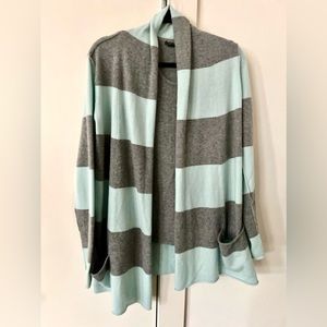 Pure Amici Cashmere sweater set